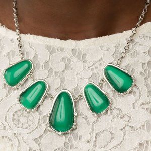 Passion Princess - Green Necklace Set